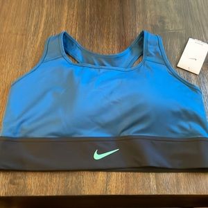 Nike sports bra
